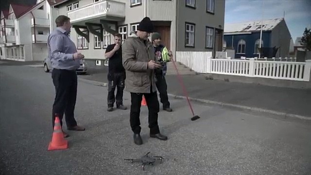 Un passage piéton en 3D qui fait ralentir les automobilistes