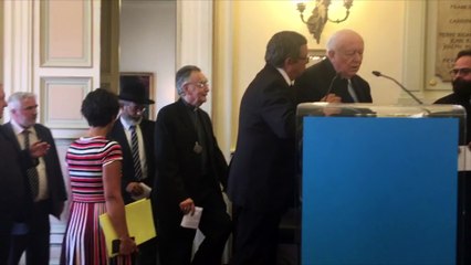 Attentat à Marseille : Jean-Claude Gaudin appelle à la résistance