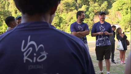 Rúgbi é símbolo de esperança em favela de Niterói