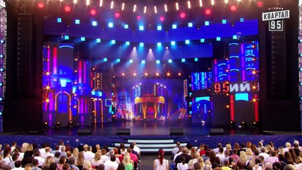 Одна и та же песня Порошенко - Новый Вечерний Квартал 2017 в Одессе