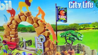 Disney Frozen Queen Elsa + Princess Anna Go To Playmobil Animal Zoo - Toy Video