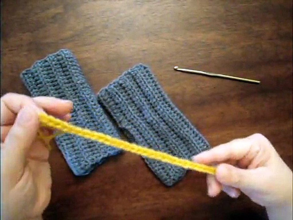 Crochet Fingerless Gloves Tutorial