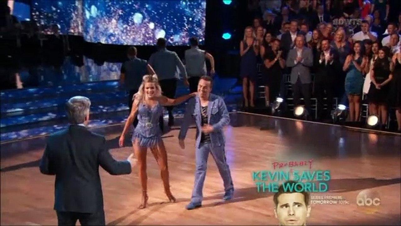 Frankie Muniz & Witney Carson - Samba