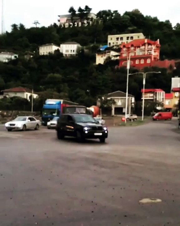 VID_31020802_101233_220