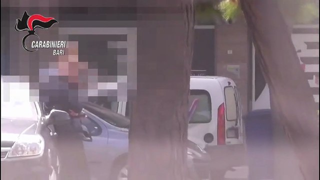 Bisceglie: minacciano il figlio per ricevere soldi, mamma coraggiosa fa arrestare tre giovani