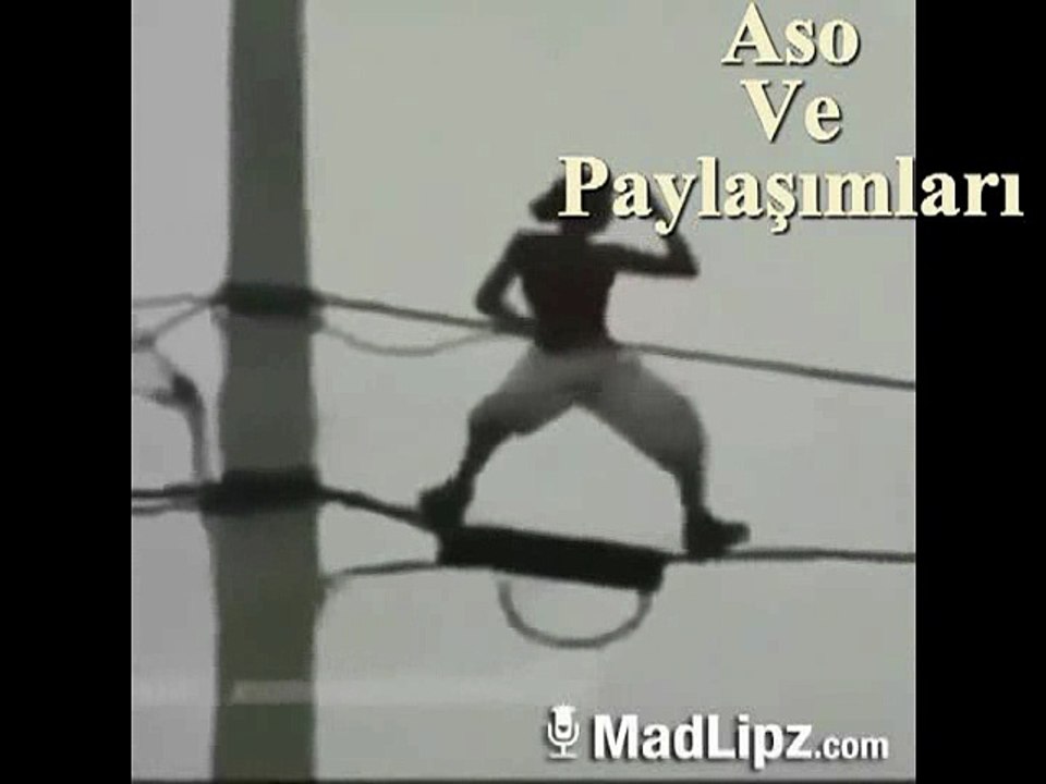 Canlı Canlı İntahar Anı Komik Dublaj.Aso ve Paylaşımları