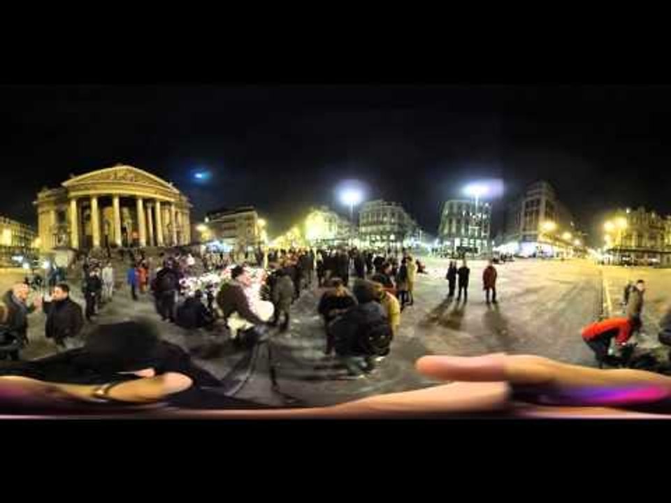 360 Video: People pay tribute to Brussels attacks victims in the centre of Belgian capital