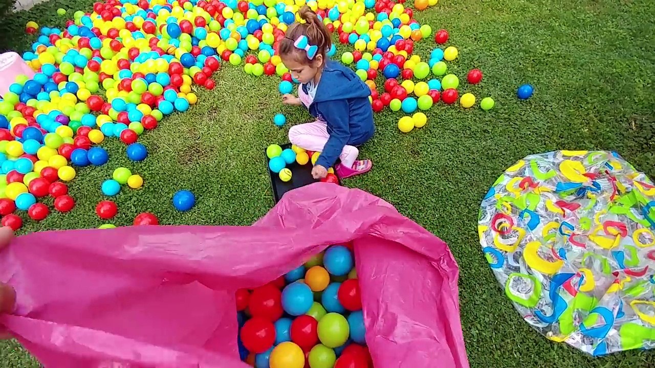 ELİFİN CEZASI , Elif yumurta challangeten kalan cezasını çekiyor, eğlenceli çocuk videosu