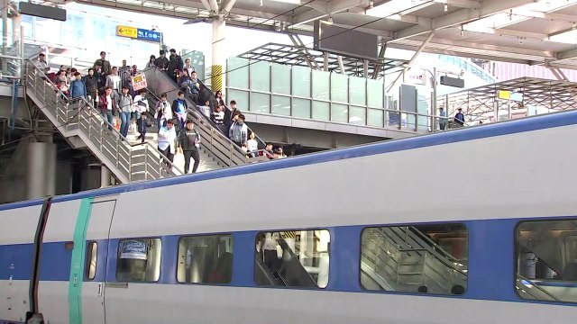 마음은 벌써 고향 ...情 안고 가벼운 발걸음 / YTN