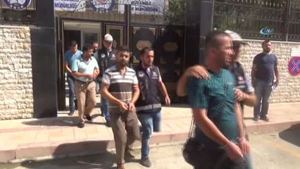Hatay'da Göçmen Kaçakçılarına Operasyon
