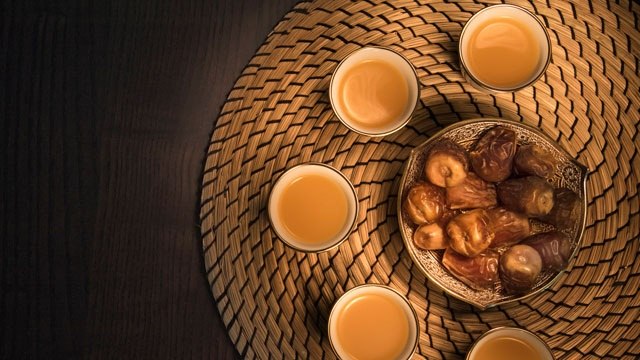 إنفوغرافيك.. أطول وأقصر ساعات الصيام عربيا وعالميا