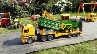 BRUDER RC toys excavator crash! Bruder video for kids!