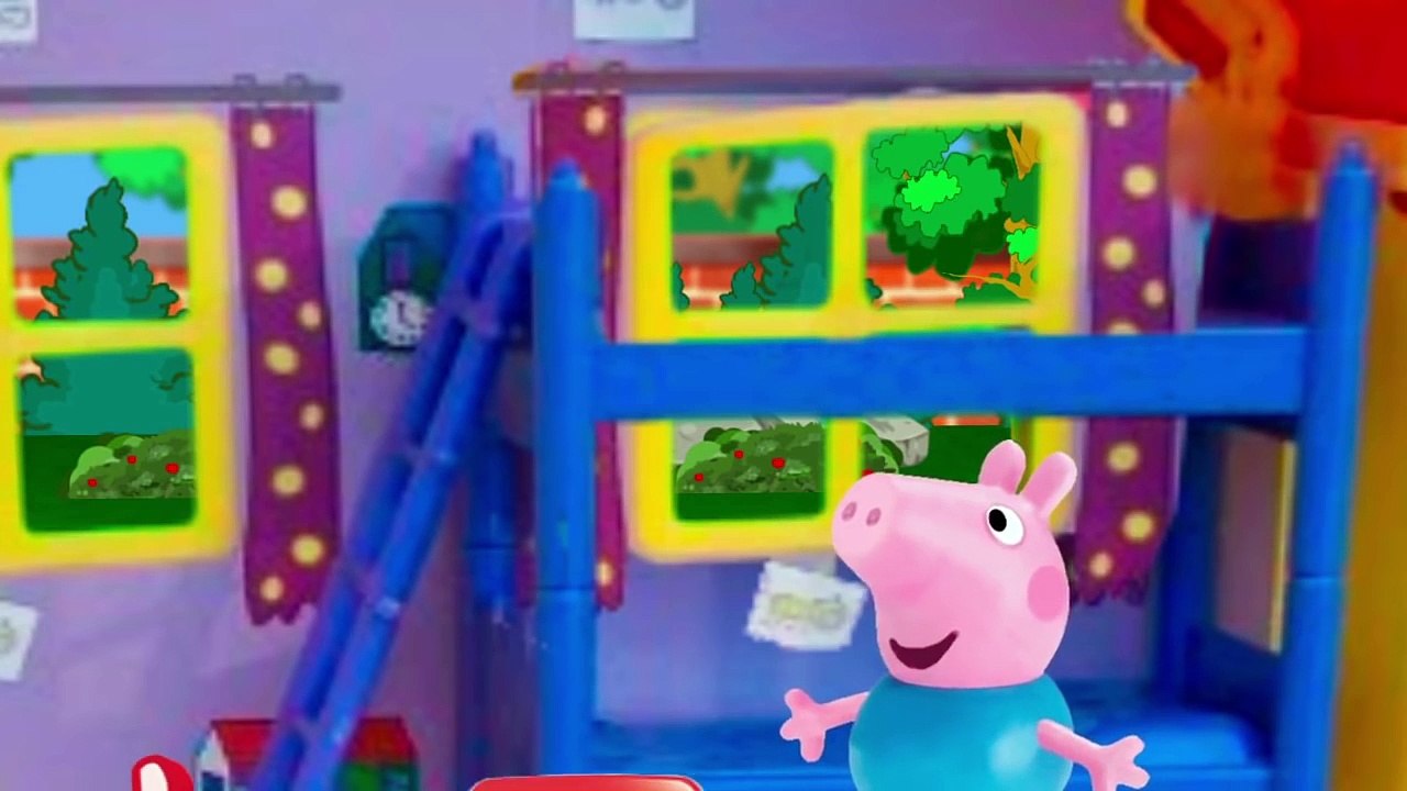 Peppa pig George Pig Venom ataca lobisomem Gummy Bear corre atraz papai pig policial varios