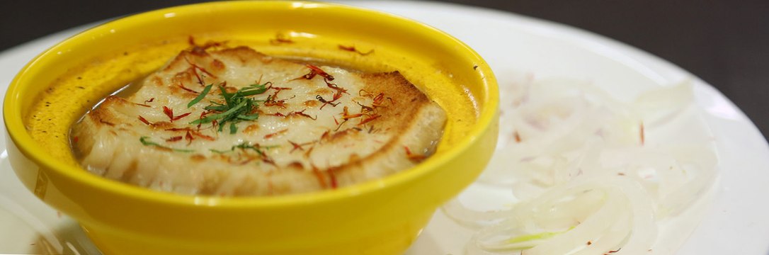 طريقة عمل وصفة شوربة البصل سهلة و سريعة