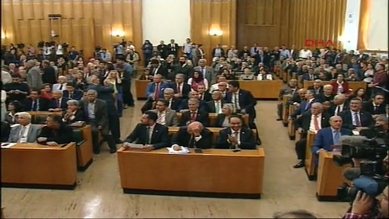 Kılıçdaroğlu: İstifa Edenlerin Yakasında İki Tane Rozet Vardır Bir Tanesinde Yolsuzluk Bir...