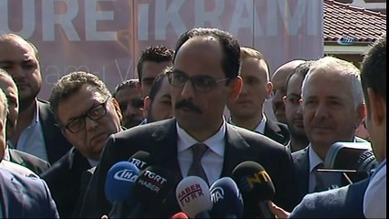 Cumhurbaşkanlığı Sözcüsü İbrahim Kalın Aşure Dağıttı