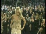 Carrie Underwood Wins Female Vocalist of the Year CMA 2007