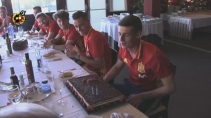 Kepa Arrizabalaga celebra su cumpleaños con la Selección