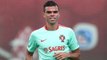 Beşiktaş'ın Yıldız Oyuncusu Pepe, Milli Takım Antrenmanında Sakatlandı