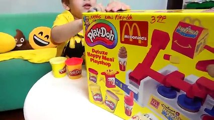 Massinha Play-Doh Mcdonalds Brincando George Peppa Pig e Toquinho Infantil Em Portugues