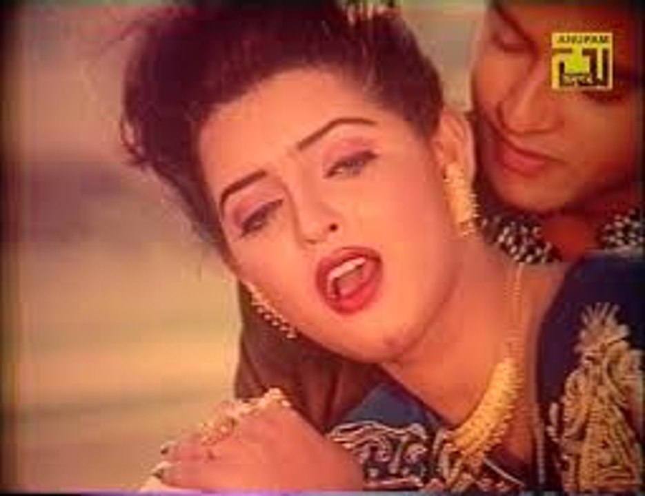 bangla old song_Tumi Chander Jochona Nou_new kolkata song _তুমি চাঁদের জোছনা নও_Hridoyer Aina_Riaz,Ayna  bangla movie song