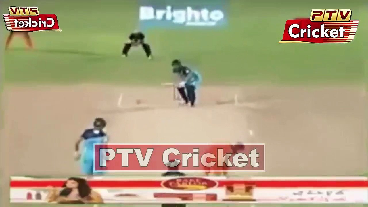Pakistan's 18 Year Old Fast Bowler - Another Mohammad Amir - PTV Cricket - YouTube