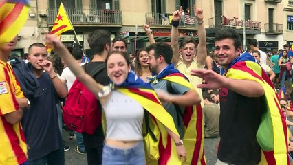 Manifestación masiva en Cataluña contra represión policial