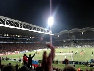 Lyon - Stuttgart, Au virage nord