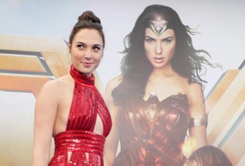 Gal Gadot/Sam Smith: Saturday Night Live s43e02 (October 07,2017) SNL - Full Show