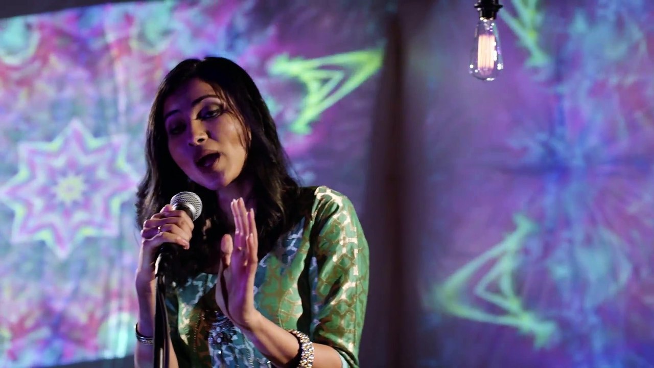Justin Bieber - Sorry   Kandukondain Kandukondain (Vidya Vox Mashup Cover)