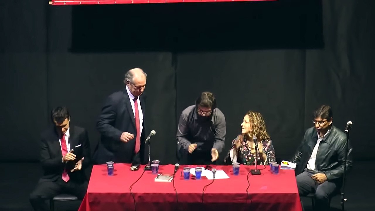 CIRO GOMES - O impeachment de Collor e o Golpe de Temer