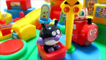 アンパンマンつなげて♪なかよしタウン Anpanman toys fun town