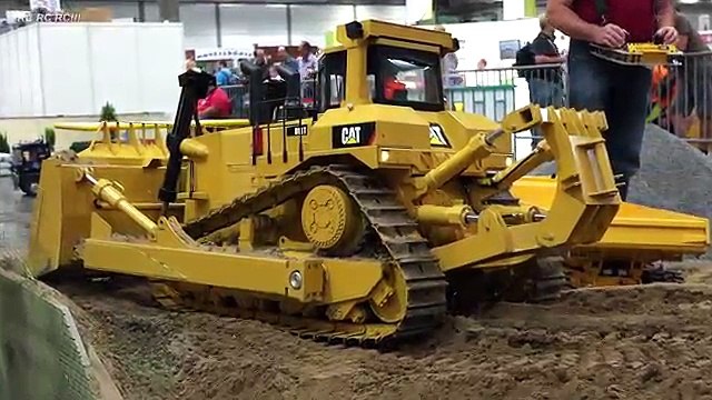 MEGA RC MODEL CONSTRUCTION SITE ACTION *RC TRUCKS*RC EXCAVATOR*SCANIA*MAN*MB ACTROS