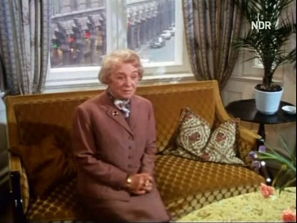 Tatort  ( 1973 ) E032 - Platzverweis fuer Trimmel