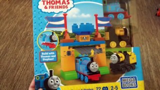 Thomas and Friends Train Maker - Mega Bloks Castle Gates Thomas The Great Race - Finding Dory Hank