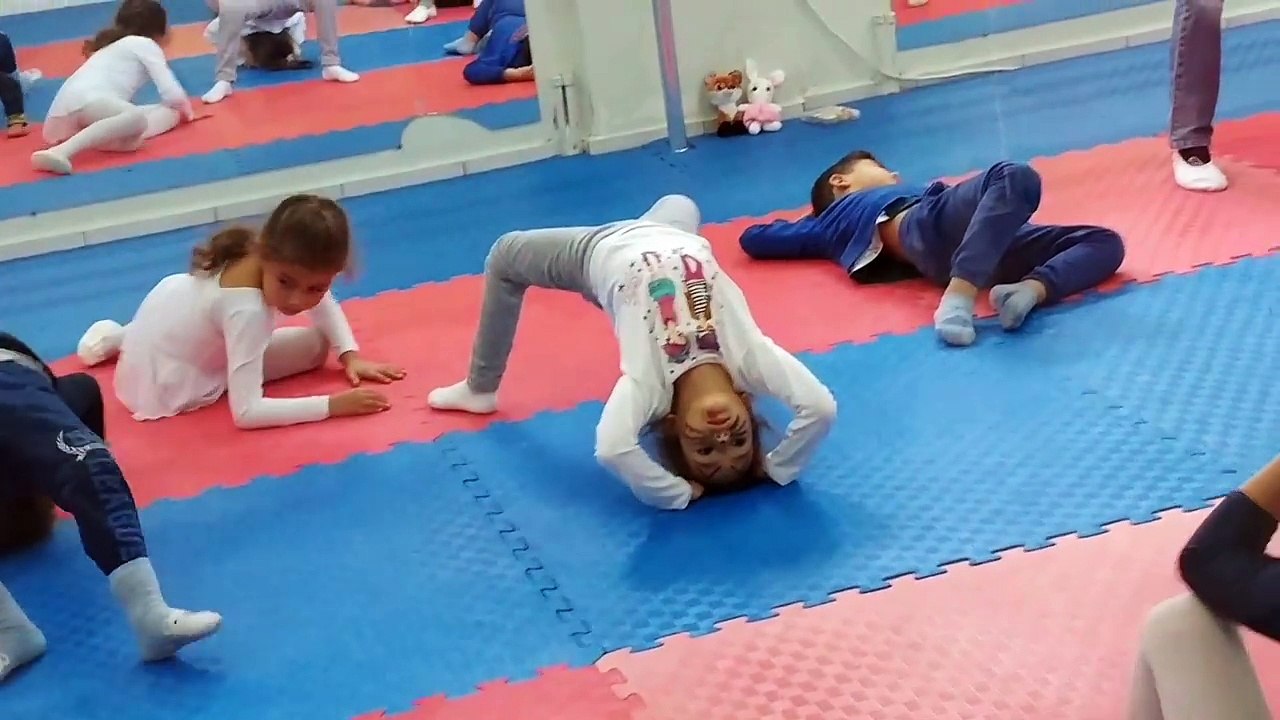Dans günü , eğlenceli çocuk videosu