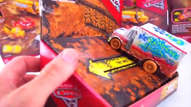 CARS 3 MOVIE CRAZY 8 CRASHERS DEMOLITION DERBY RACE MISS FRITTER CRUZ JIMBO TACO DRIFT RACERS