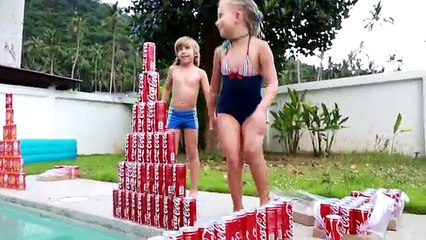 ОПАСНЫЕ ИГРЫ НИКОЛЬ против ЛЕВУШКА Едем в гости к НИКОЛЬ АЛИСА ПЛАЧЕТ Challenge Real Life в бассейне