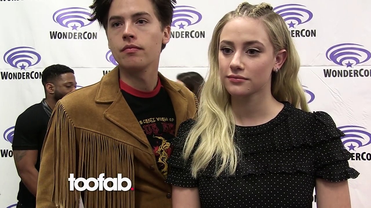 'Riverdale' Stars Spill Favorite or Most Unusual Fan Experiences-bPZhrwULDVU