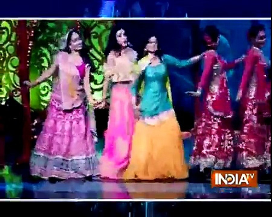 Watch Diwali Dhamaka of & TV stars-FB9zCzPy7bA