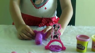 Play Doh Minnie Mouse Playset - Fabrica de lazos de Minnie