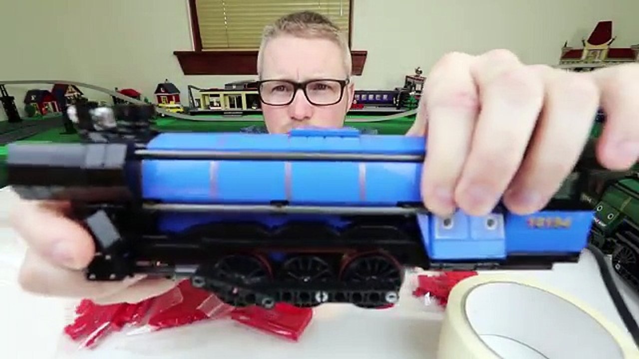 LEGO Emerald Night, Instructions, Parts List and Changing Colour! Set 10194