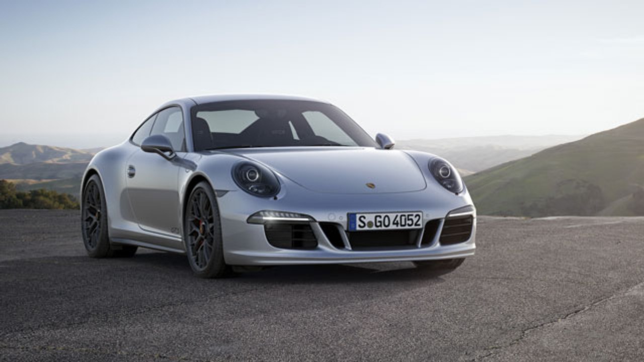 تجربة خاصة لسيارة بورش كاريرا الجديدة