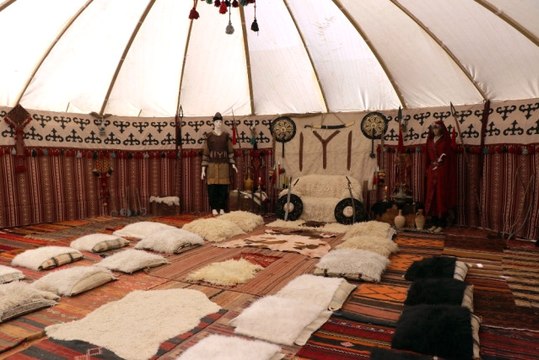 Malatyalı İşletmeci, Selçuklu Dönemini Yansıtan Lokanta Açtı