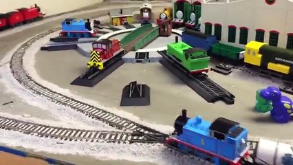 Thomas & Friends Hornby Tank Car Train Plus the Trouble with James