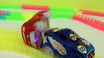 Magic Tracks Playset - Toy racing cars - Glow in the dark - Playing- Driving- Stunts - LED lights