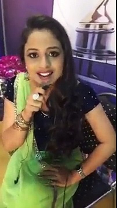 Kamalinee Mukherjee live
