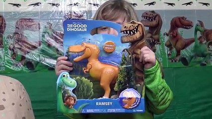 Disney PIXAR The Good Dinosaur Movie Super Giant Surprise EGG WORLDS BIGGEST EVER DINO EGG SURPRISE
