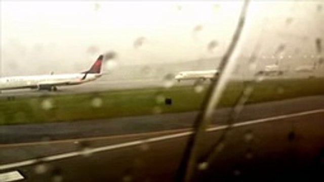 Amazing Airplane Struck By Lightning Plane Crash