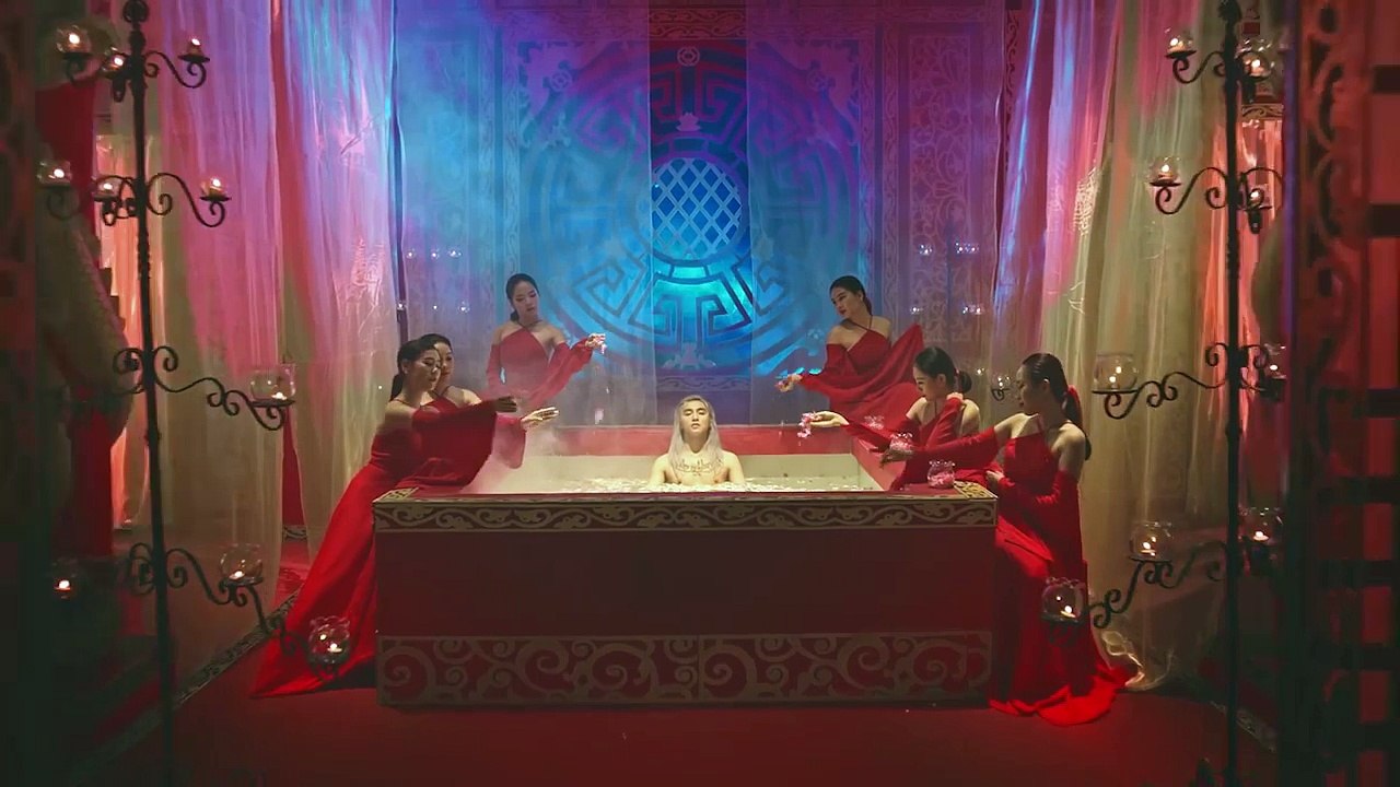 Bí kíp sống sót qua đêm Trung thu khi không có gấu